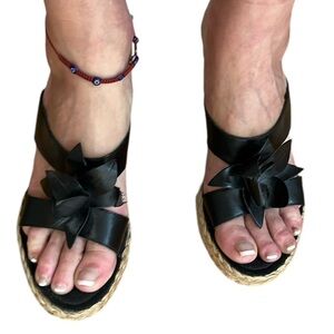 Me Too size 10 black faux leather platform wedges rope wrapped heel